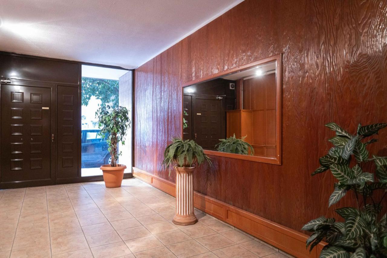 Wonderful Central Athens 2 Bedroom 2 Bath Sleeps 8 Экстерьер фото